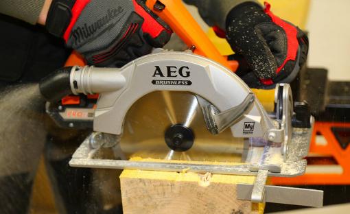 Scie circulaire AEG BKS18BL Brushless