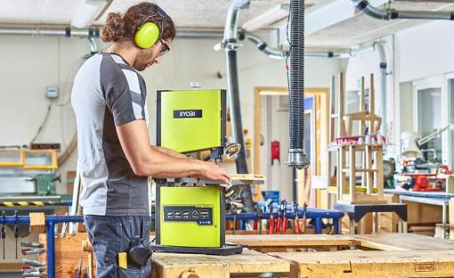 Avis et prix de la scie à ruban RBS904 Ryobi