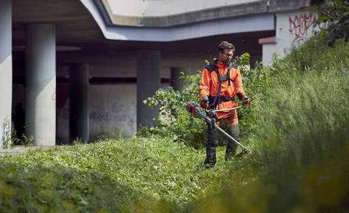 Débroussailleuse à batterie professionnelle 535iRX