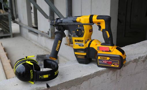 Marteau perforateur-burineur DEWALT DCH333 54V XR FLEXVOLT
