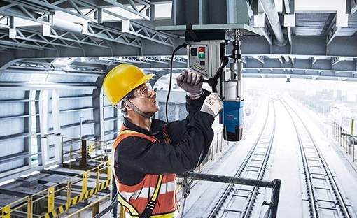 Perceuse magnétique filaire Bosch Professional GBM 50-2
