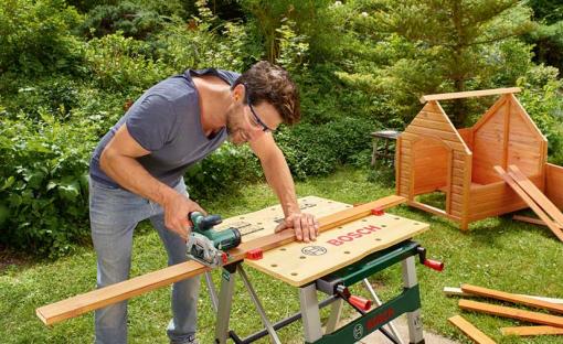 Test de la scie circulaire UniversalCirc 12 Bosch