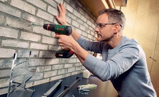 Test et avis de la perceuse-visseuse à percussion advancedimpact 18 Bosch