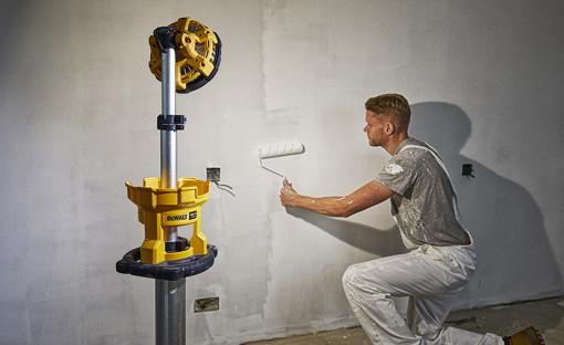 Test et avis du nouveau projecteur LED DCL079 DEWALT