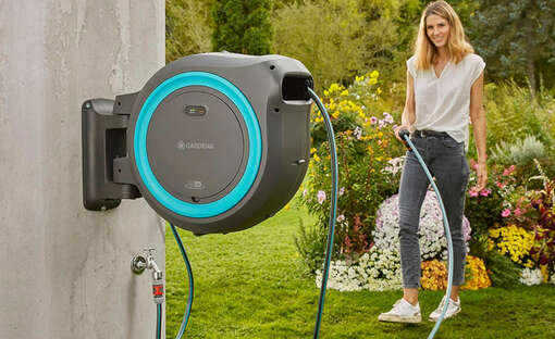Dévidoir automatique mural sur batterie PowerRoll XXL 40/18V P4A Gardena 