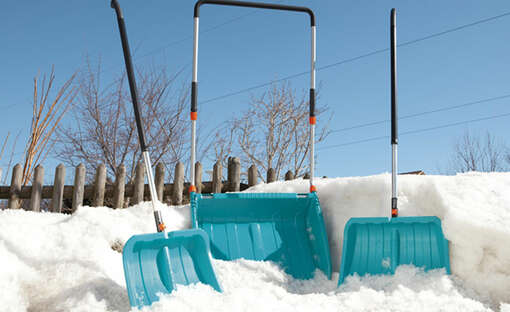3 outils astucieux de Gardena pour le déneigement