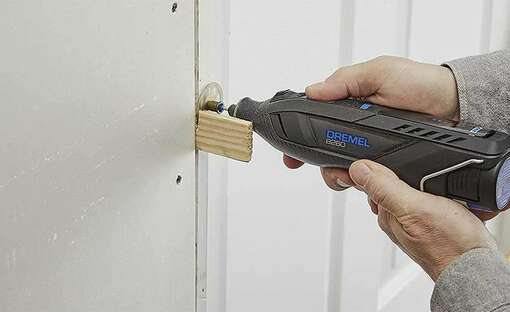 Outil multifonction sans fil Dremel 8260