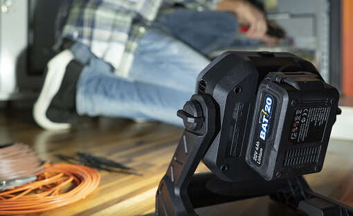 lampe torche et projecteur R-BAT’20 RIBIMEX 