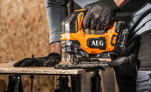 5 nouveaux outils compacts et performants qui viennent compléter la gamme PRO18V AEG