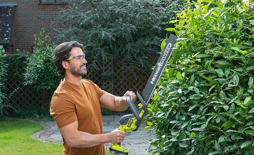 taille-haie sans-fil RY18HT45A-120 Ryobi