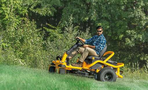 tondeuses autoportées XZ6 Cub Cadet