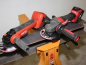 Meuleuses CAG125XPD Milwaukee et AG 125-A22 Hilti