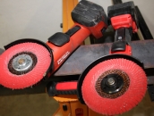 Meuleuses CAG125XPD Milwaukee et AG 125-A22 Hilti