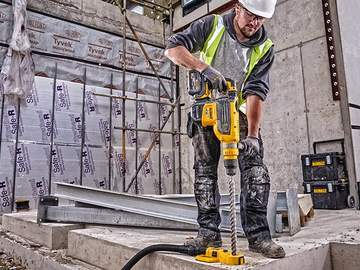 DEWALT dévoile son perforateur SDS-MAX XR FLEXVOLT 54 V DCH733X2