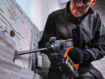 Test et avis du marteau perforateur compact BBH18C AEG Powertools 