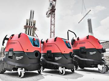 Test et avis des aspirateurs de chantier Milwaukee AS 30 LAC AS 30 MAC AS 42 MAC