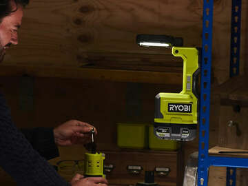 lampe de travail magnétique sur batterie 18 V ONE+ RMTL18-0 Ryobi