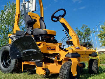 Nouvelles tondeuses autoportées XZ8 Cub Cadet 