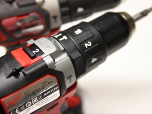 Perceuse-visseuse à percussion Milwaukee M18 BLPD-502C © Benjamin LEHARIVEL - Zone Outillage