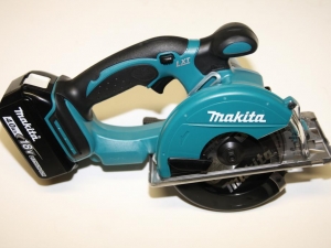 Makita scie circulaire métal Makita DCS550RFJ © Benjamin LEHARIVEL - Zone Outillage