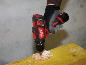 Perceuse-visseuse à percussion Milwaukee M12 BPD