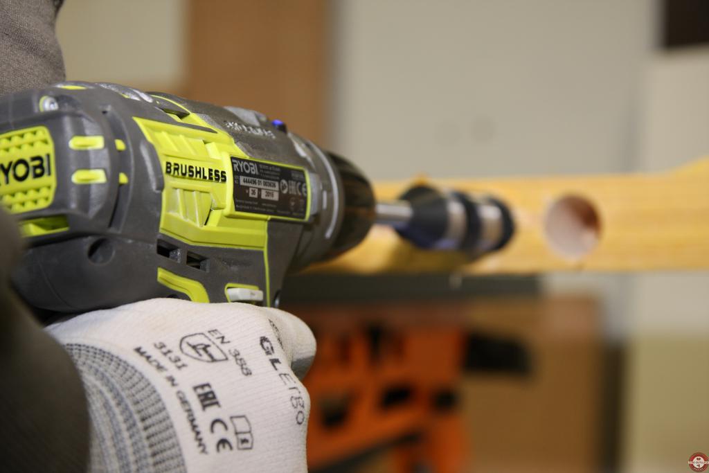 Perceuse à Percussion Ryobi R18PDBL 18v Brushless : Test & Avis 