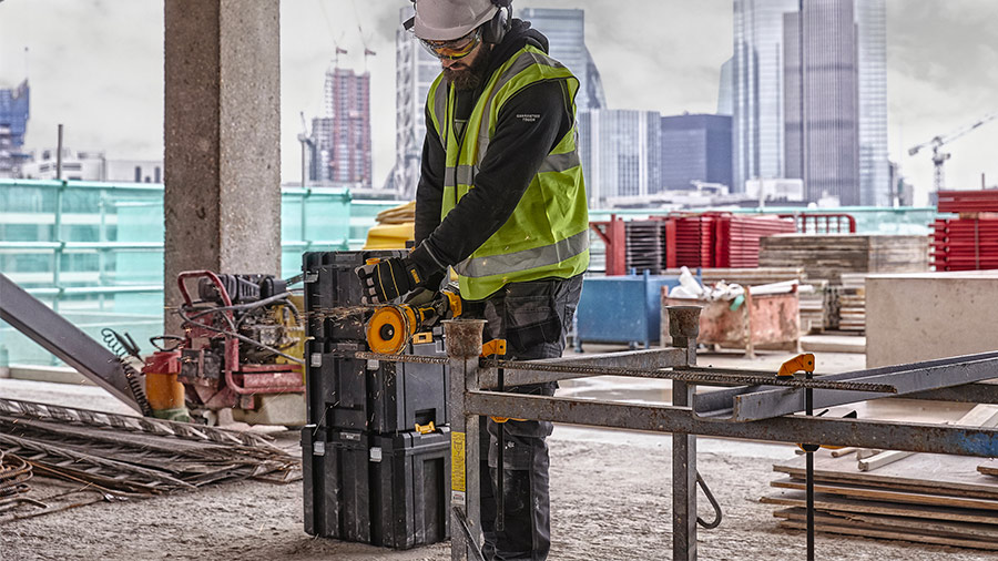 DeWalt DCG418NT-XJ Meuleuse d'angle XR FlexVolt 54 Volt 125mm sans  batteries ni chargeur