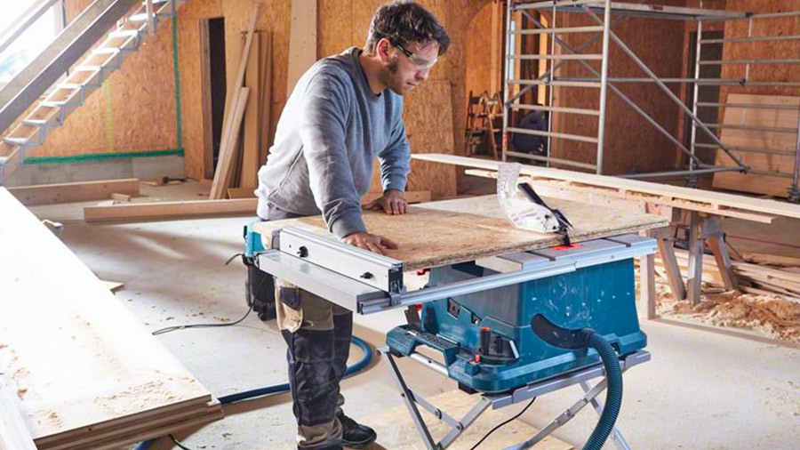 Support De Scie Sur Table Bosch GTA 571 - Pour Scies GTS 70-216 Et 18V-70, Installation Rapide Sans Outil, Stable