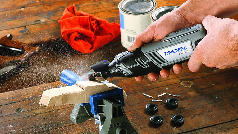 Dremel 8260-5/65 multi-machine à tête rotative sans fil 12 V