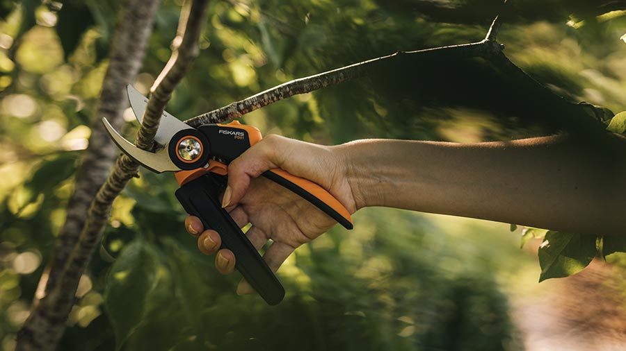 Fiskars Sécateur à Enclume, X-series PowerGear, P941, Avec Poignée